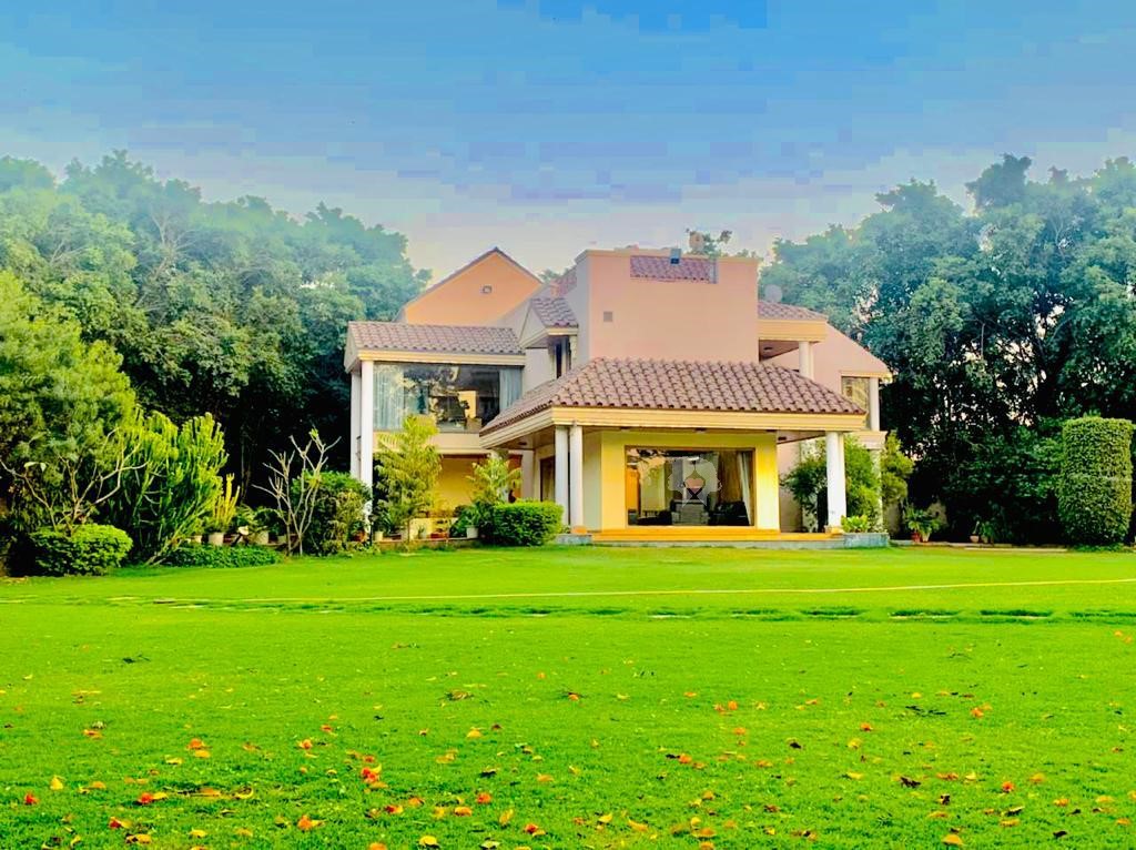 marriage lawns & farmhouses in delhi ncr