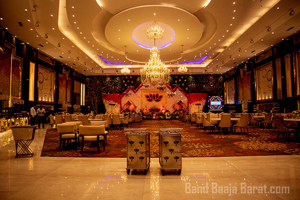Banquet Halls in Sector 73 Noida