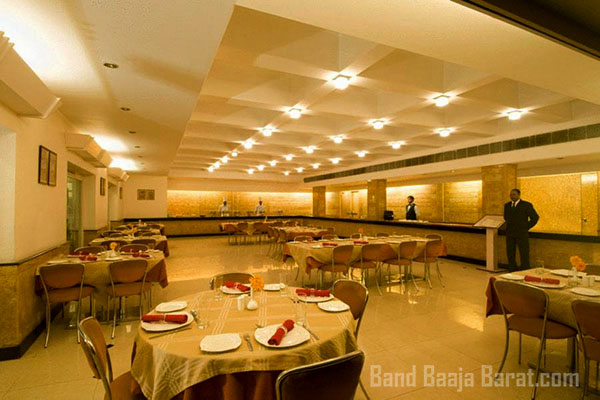 4 Star Hotels in Mall Road Agra	