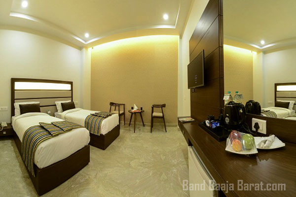 Top 3 Star Hotels in Agra