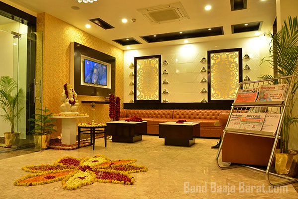 Top  5 Star Hotels in Fatehabad Road Agra