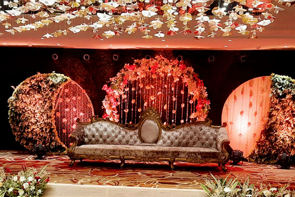 food and plate system in Shagun Farm delhi