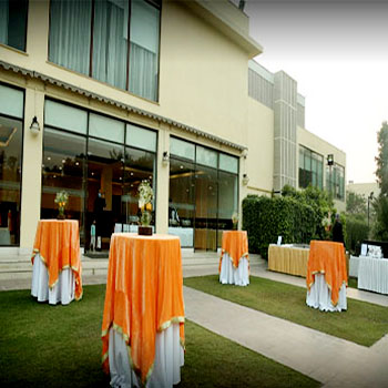 wedding venue Uttsav Farm in Delhi