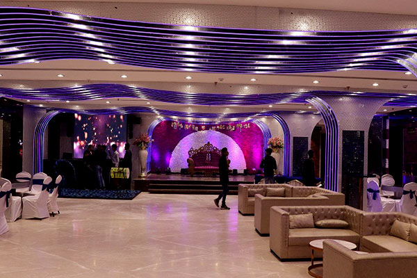 The Royalen & hotel for wedding in Delhi