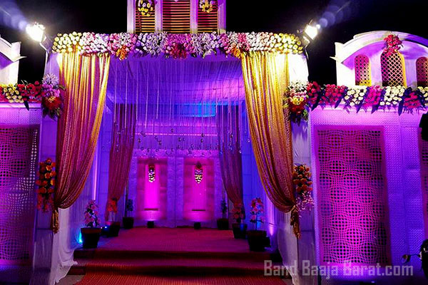 Urban Banquet Hall hotel for wedding in Delhi