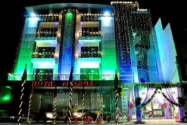 wedding venue Hotel Royal Mirage in Delhi