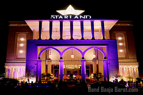 Starland Banquet hotel for wedding in Delhi