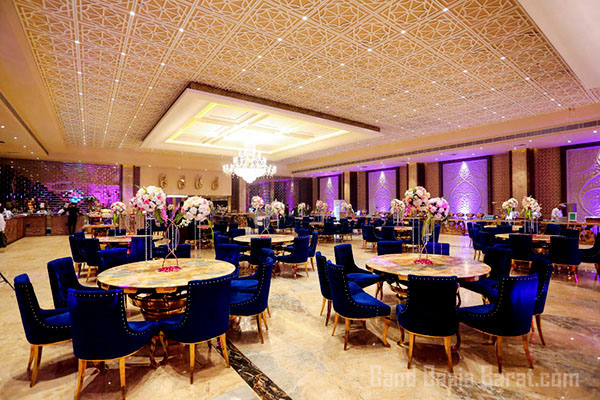 all weding services in hotel Starland Banquet Delhi