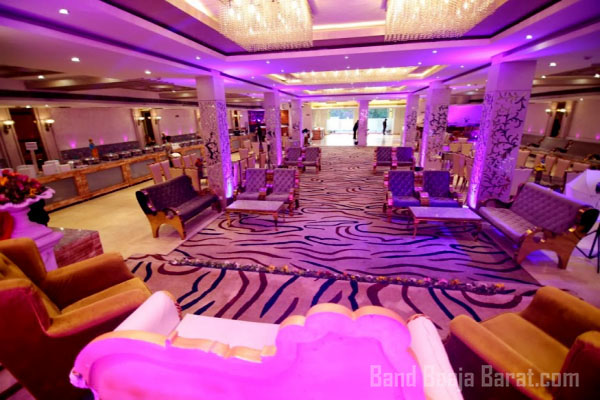 Royal Moments Banquet hotel for wedding in Delhi