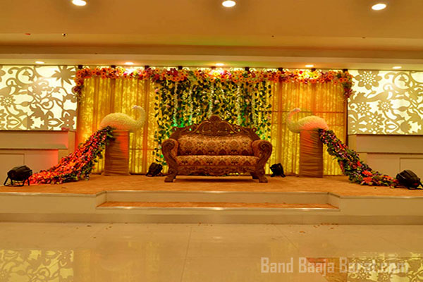 list of top wedding hall in Delhi Sawan banquets