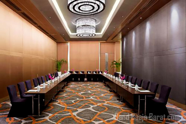 conference room in  hotel Holiday Inn Aerocity Delhi