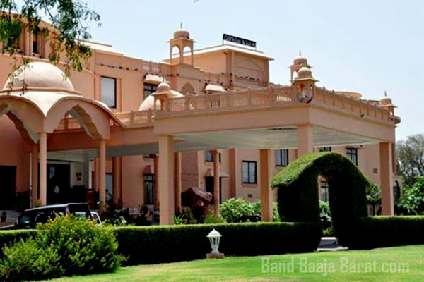 cheap lawn for wedding in hotel Jaipur Hotel The Gold Palace & Resorts