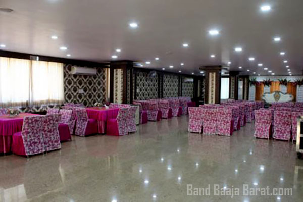 Nice Banquet Hall hotel for wedding in Jaipur