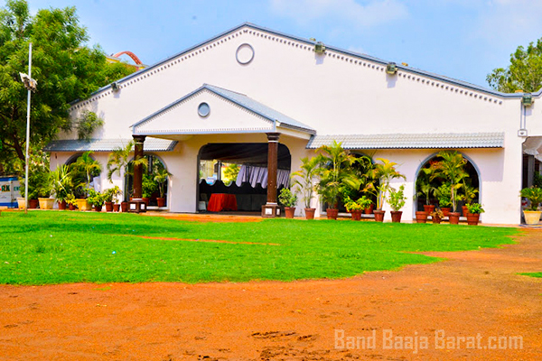 Sarojini Gardens Function Hall In Hyderabad