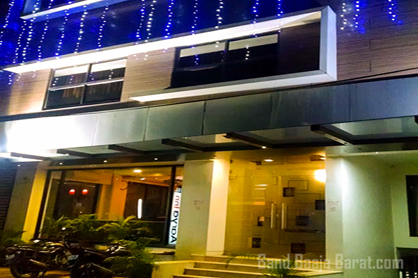 Hotel aarya inn in raipur