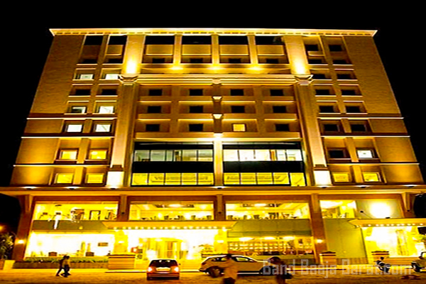 De Sovrani Hotel in Kolkata