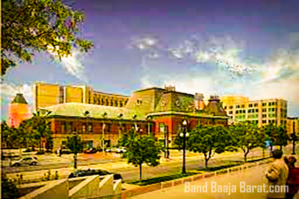 The Pearl Hotel In Kolkata