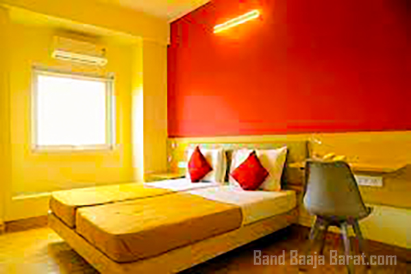 taleda square bedroom