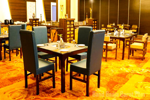 the blue orchid resort dining area