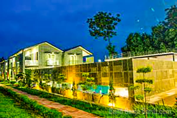 the cloyster resort and spa in Nainital