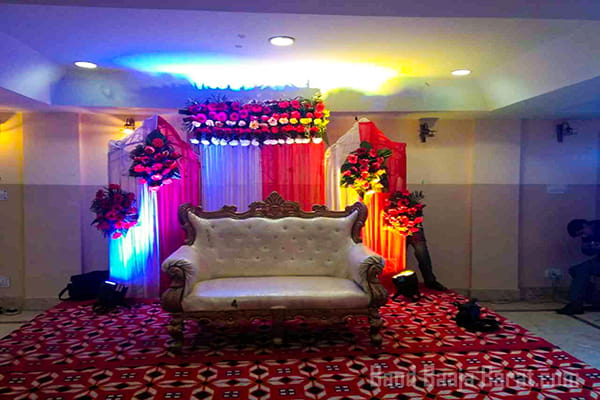 vibrations banquet hall in lower bazar Shimla
