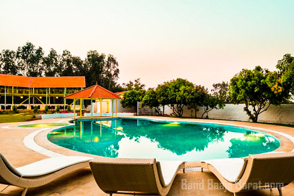 Fiestaa Resort pool