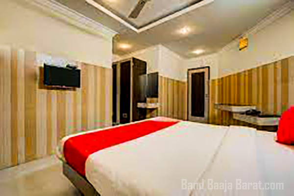 Hotel Kalpa bedroom