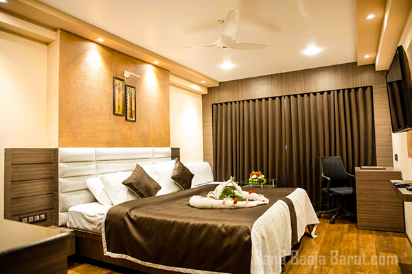 Rajmahal bedroom