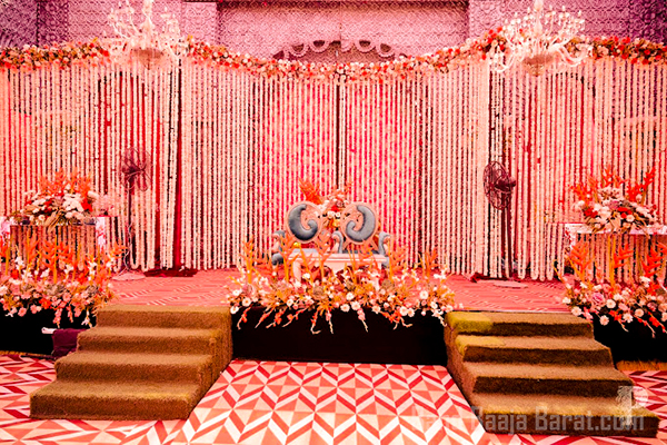 Golden Western Villa stage