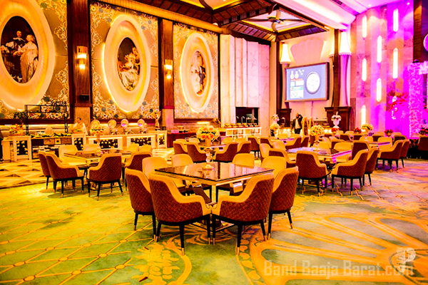 Golden Western Villa dining hall