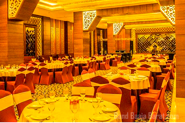 Regenta Central Amritsar dining hall