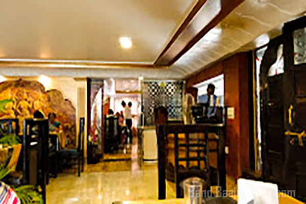 the arihant palace book online