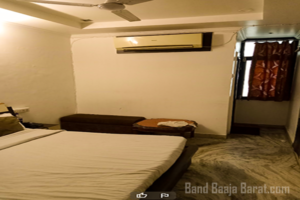 hotel ronak plaza book online