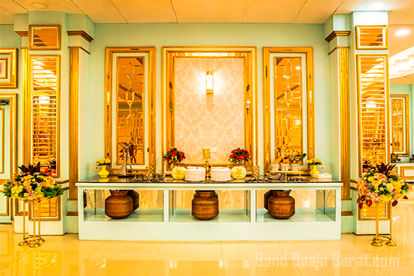 Red K velvet hotel for stay