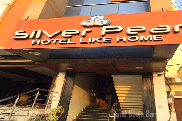 Hotel silver pearl book online