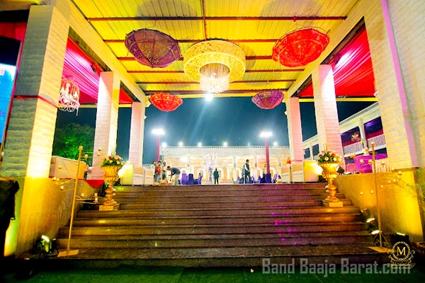 Rajvila garden for weddings