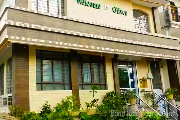 Welcome olives photos