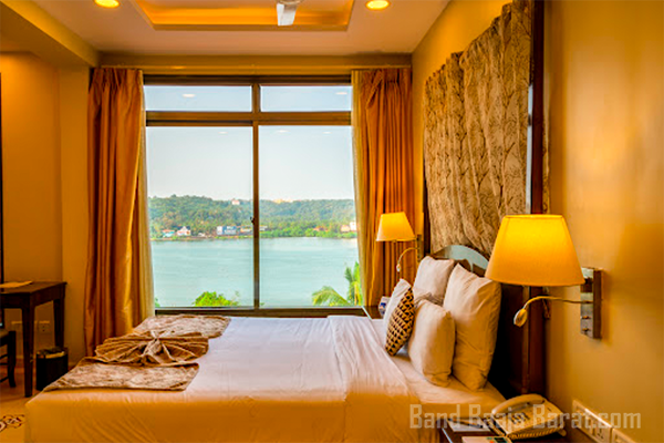 the crown contact number