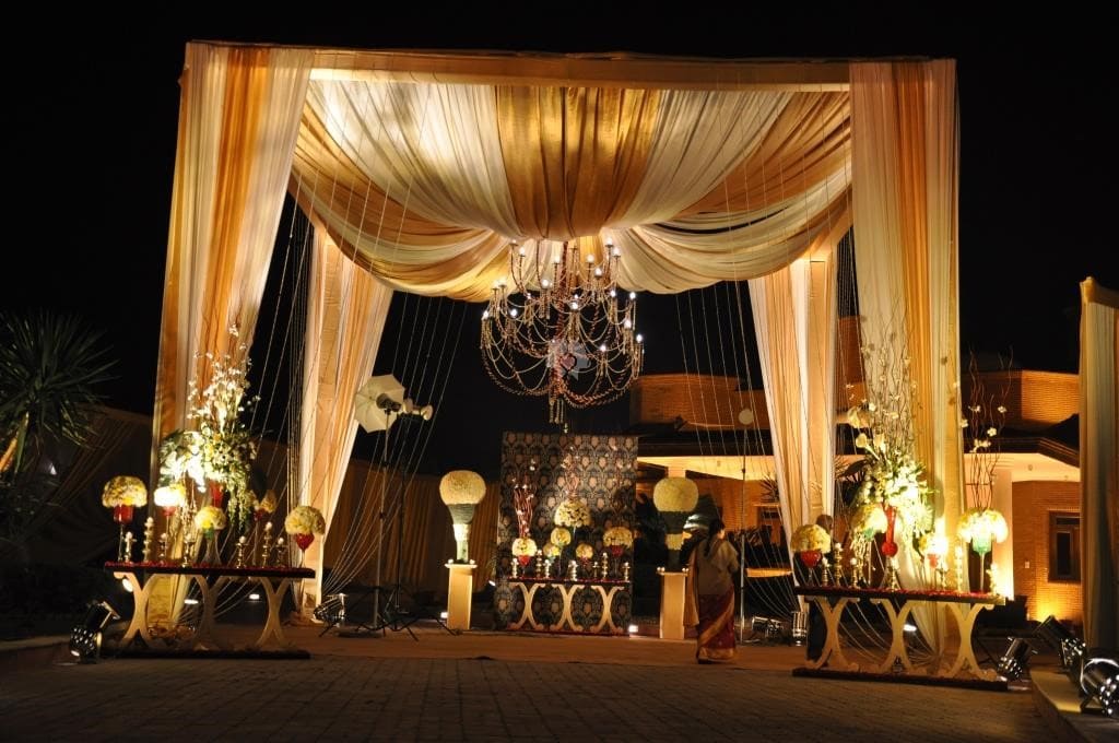 Best wedding decorators in delhi