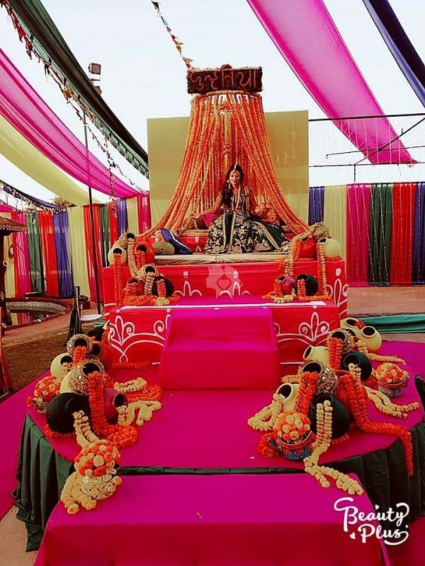 Best wedding decorators in model town delhi