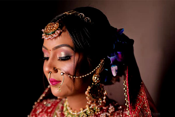 best Makeup artist for bridal makeup in Delhi