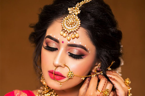Best bridal makeup artist in south delhi