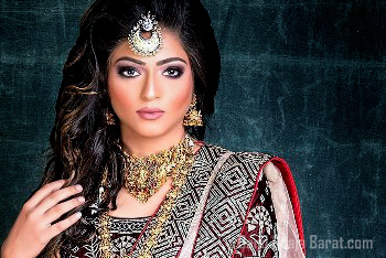 Top makeup artist in delhi ncr Nikki Makeovers