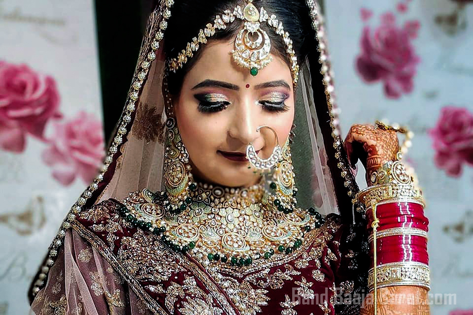 Sanjana Makeovers for bridal makeup in Delhi