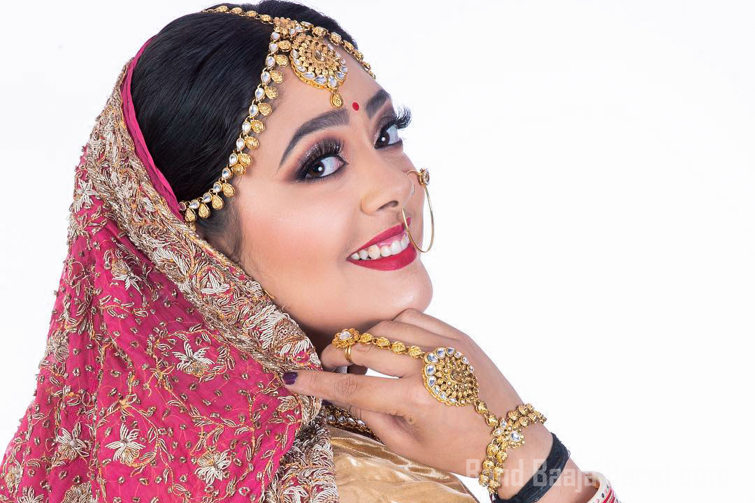 Vaisshali Jain Makeovers for bridal makeup in Delhi