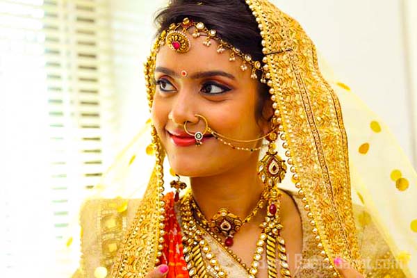 hinal modi makeup artist charni rd mumbai