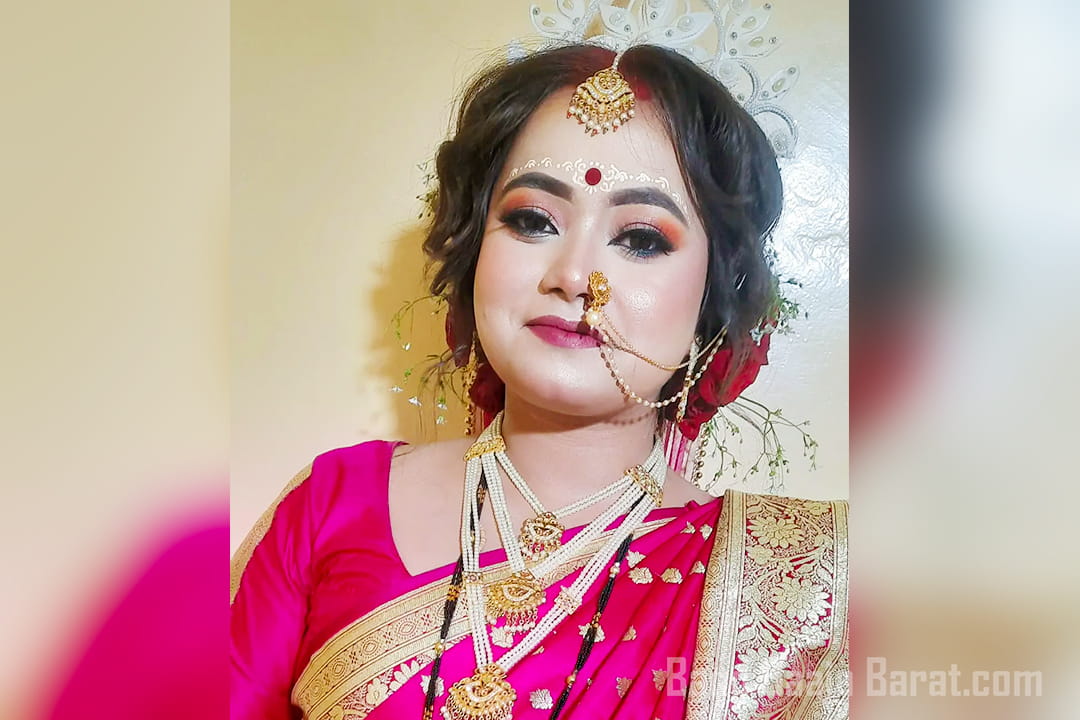 Mou Chakraborty makeup artist bridal makeup