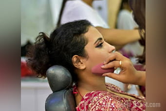 best makeup artist in Gurgaon