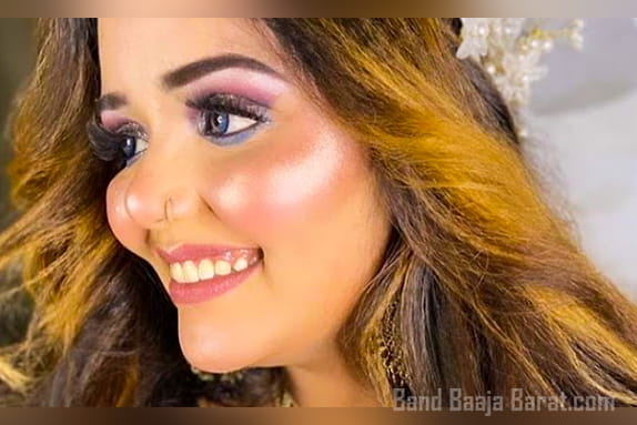 makeup By Nafeesa Qureshi in Mumbai