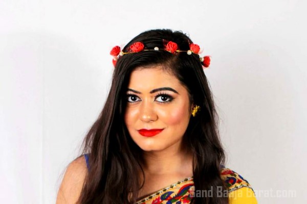 best party makeup artist in Noida